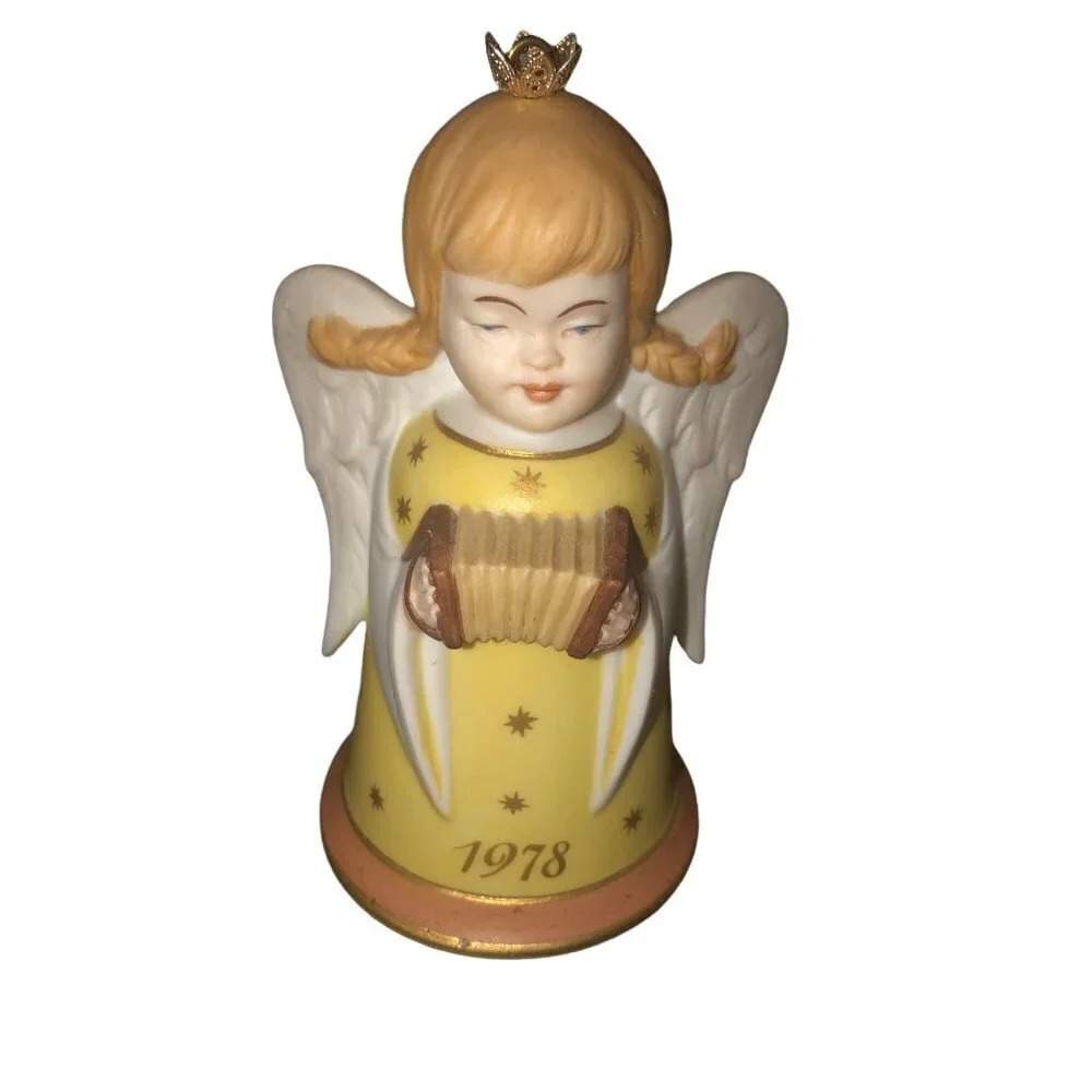 Vintage KAISER 1978 W. Germany Yellow Angel Bell Christmas Ornament Xmas Music